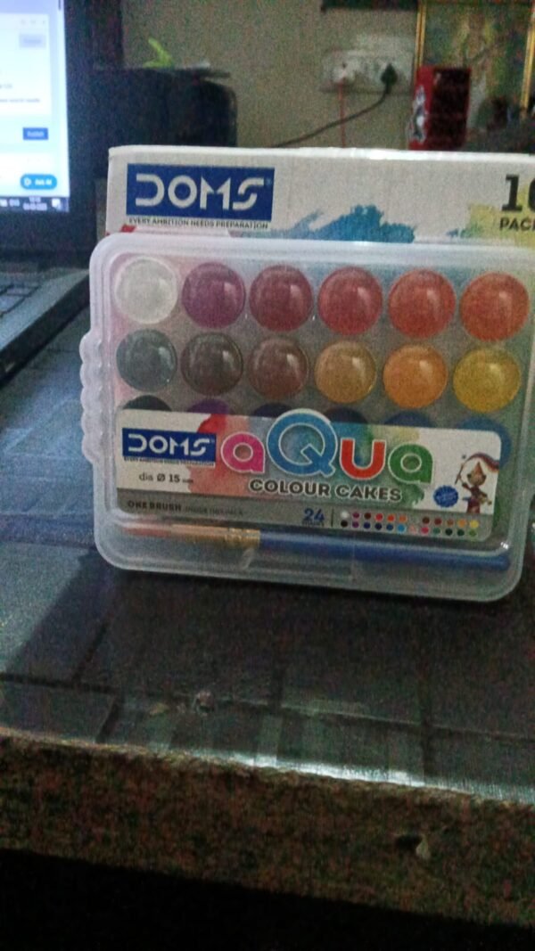 Doms Aqua colour cakes